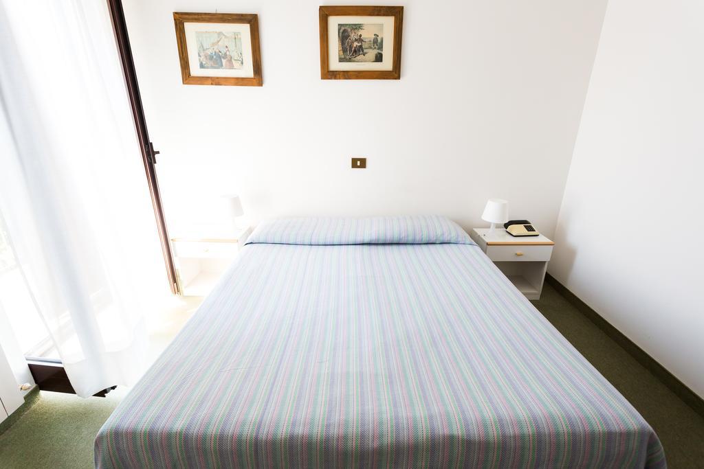 Hotel Krizman Monrupino Chambre photo